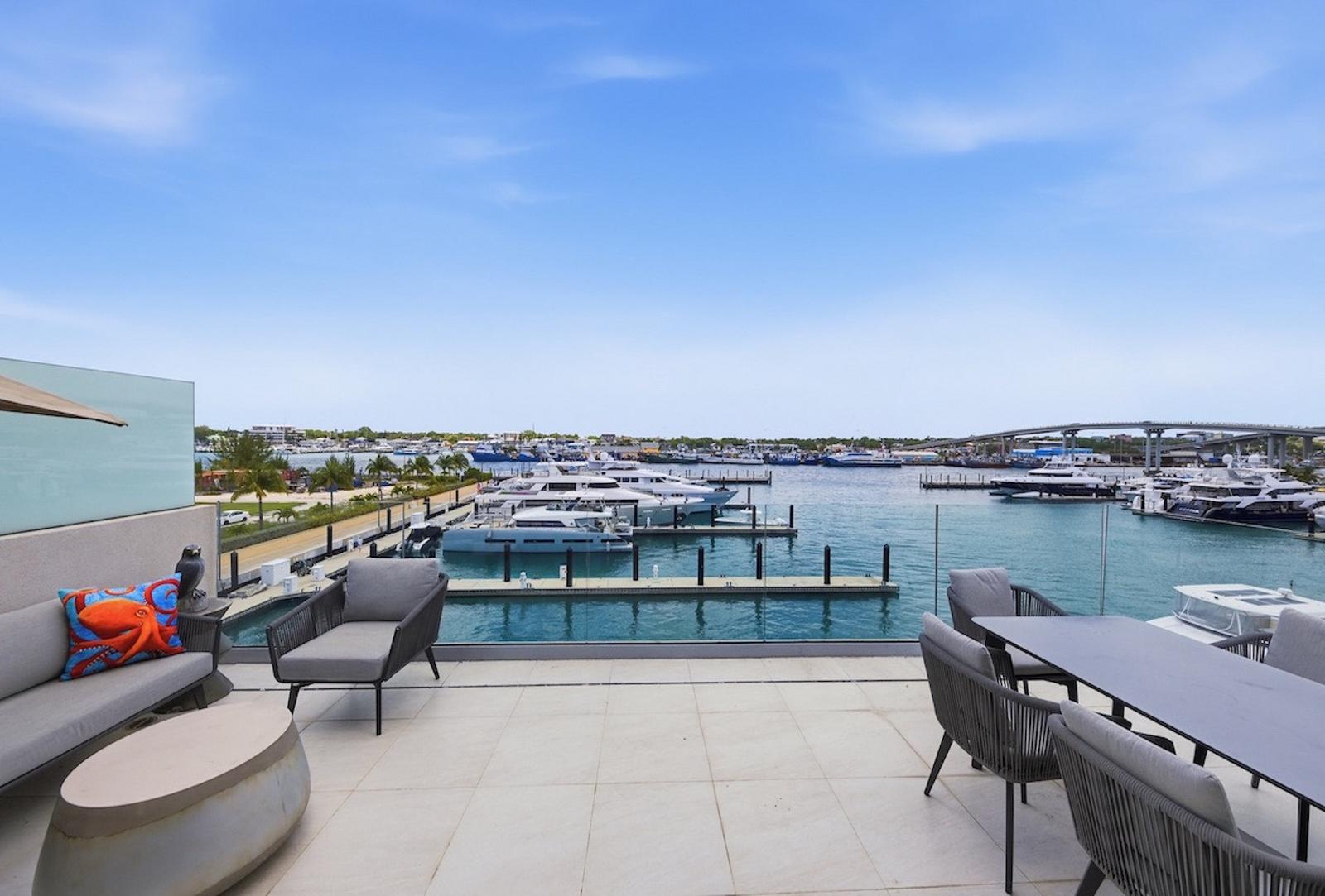 1 Bedroom Condo Unit 5 for Sale, Sterling Commons, Hurricane Hole, Paradise Island, Bahamas — photo 4