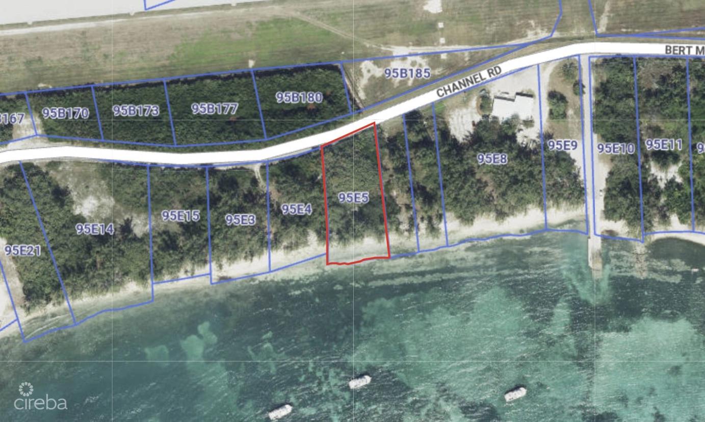 Cayman Brac Beachfront Development Site - Reef Protected — photo 2