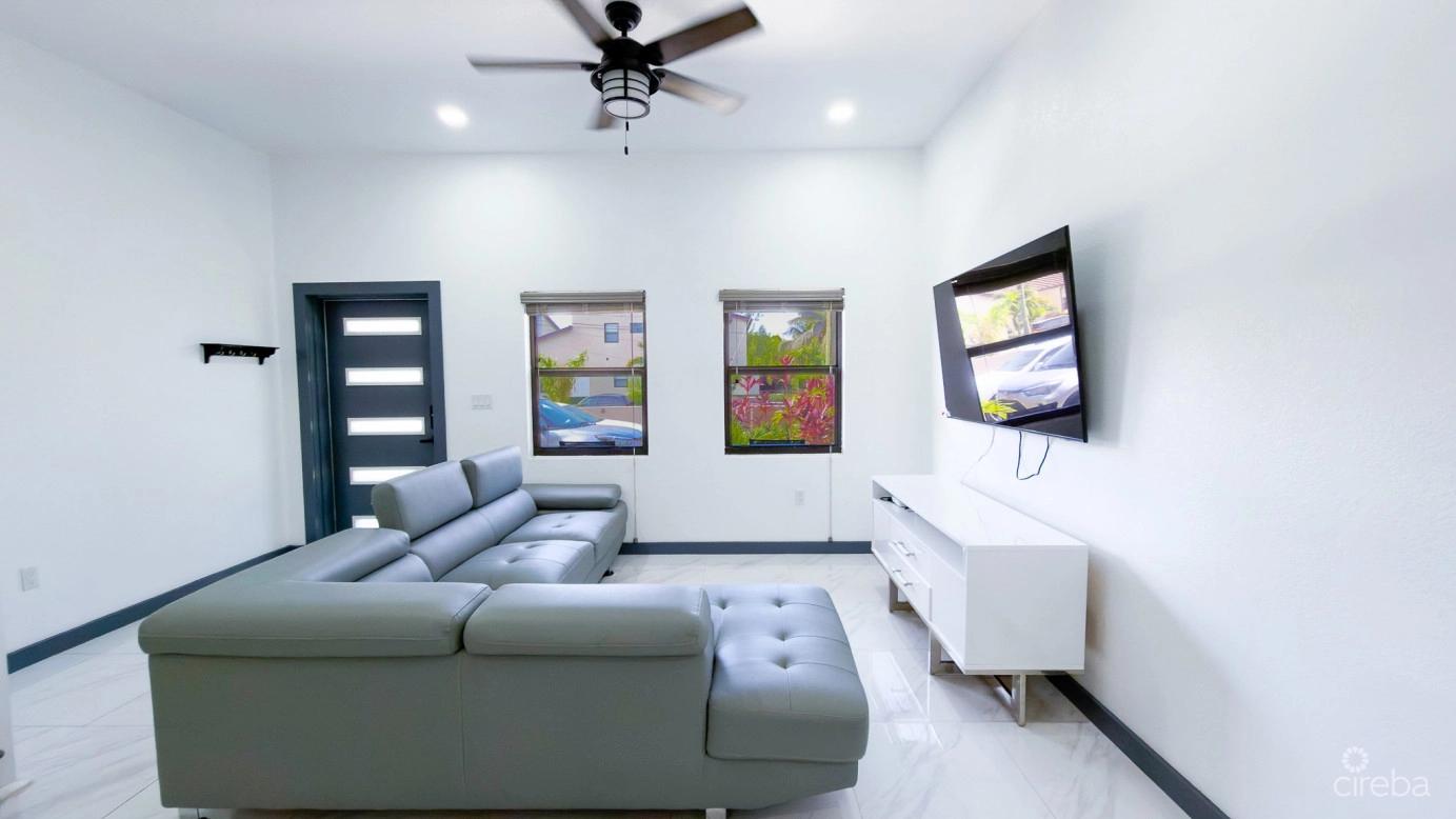 10 Bedroom Multi-Unit Development for Sale in Prospect, Cayman Islands — photo 5