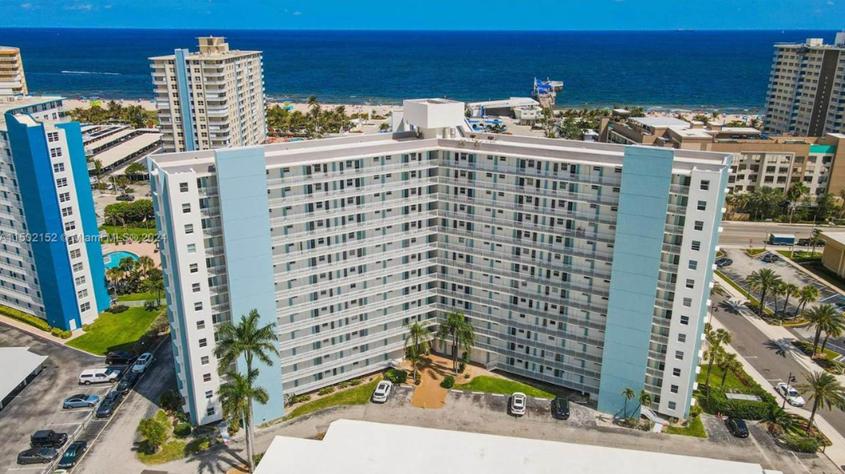 Pompano Beach Intracoastal View 2BR Condo — photo 1