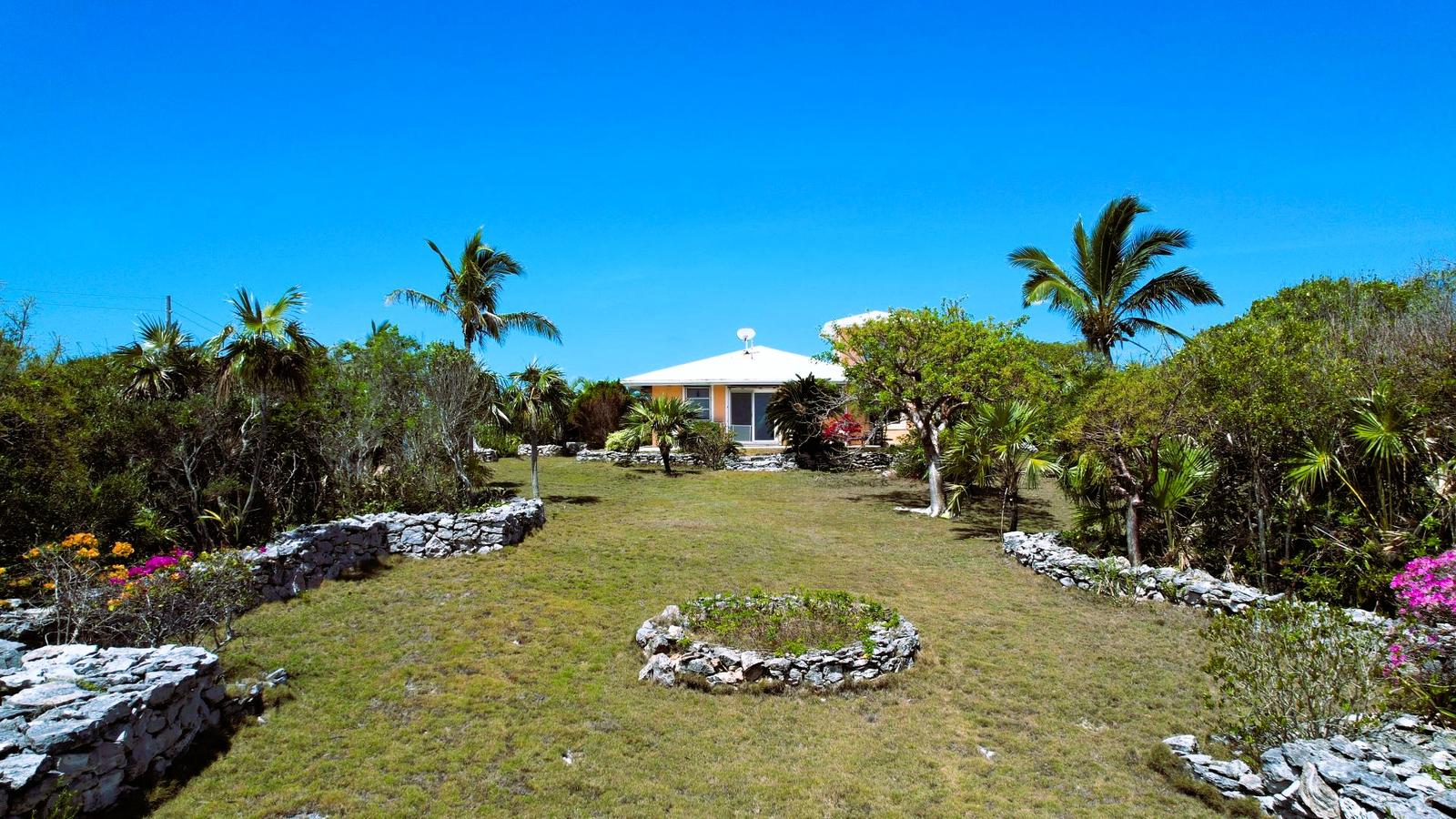 3 Bedroom House for Sale, Rainbow Bay, Eleuthera, Bahamas — photo 4