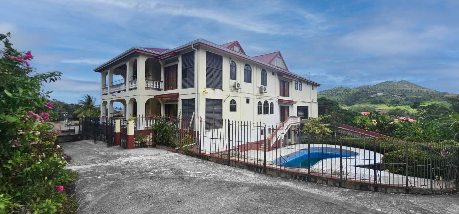 10 Bedroom Guest House with Restaurant for Sale in La Fortune, Grenada — photo 1