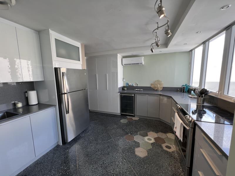 Breathtaking Ocean View Penthouse — photo 3