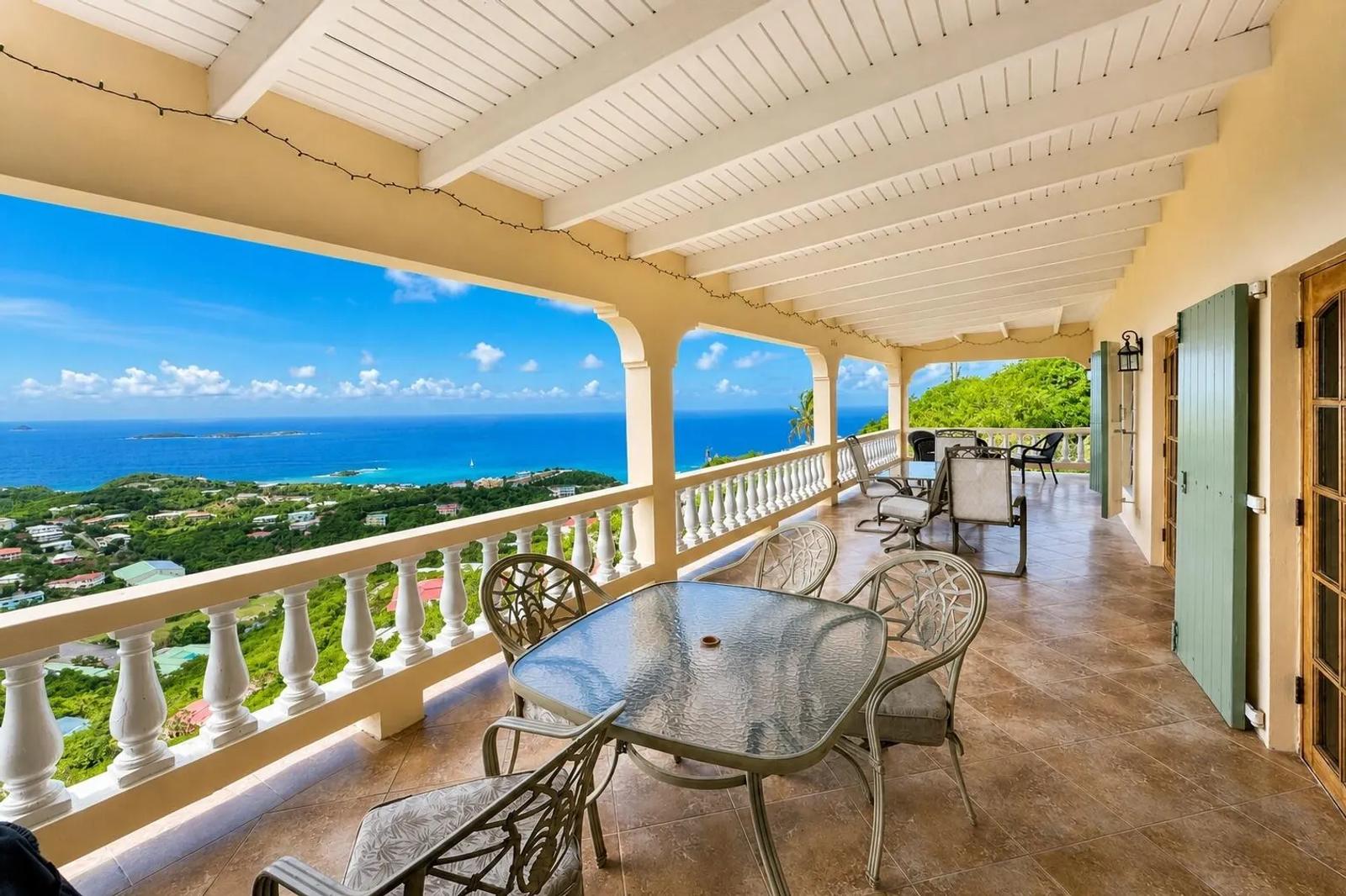 4-bedroom house in Frenchman Bay, St. Thomas — photo 3
