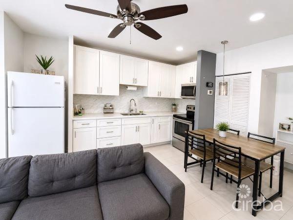 2 Bedroom Condo for Sale in George Town, Grand Cayman — photo 5