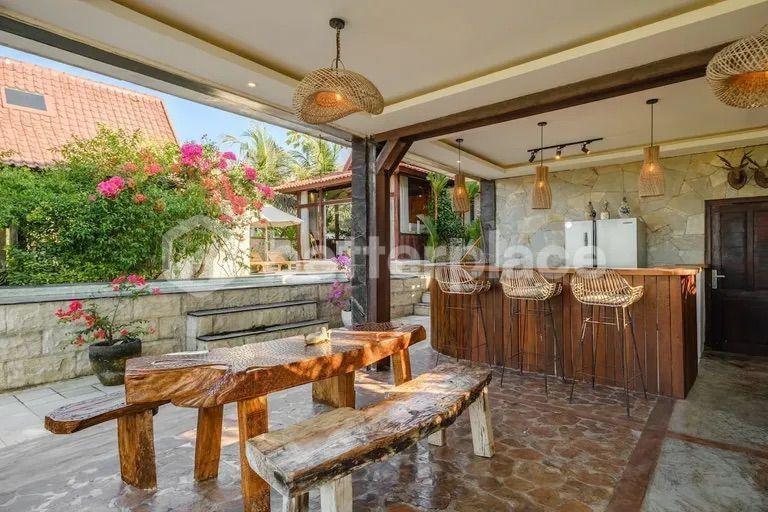 Villa in Bukite, Indonesia, 295 sqm — photo 2