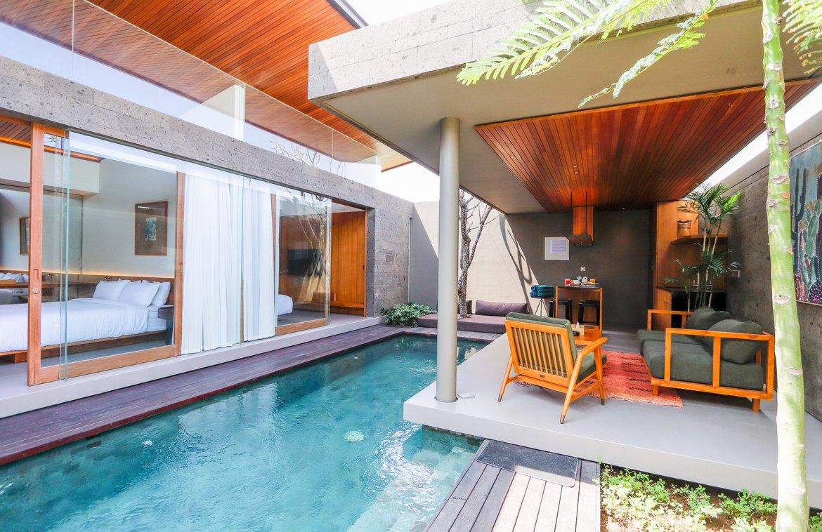 High-Performing Investment Villa in Batu Bolong Gated Estate — photo 5
