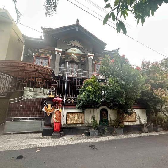 4-bedroom house in Denpasar — photo 1
