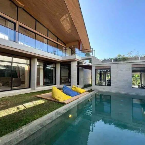 4-bedroom villa in Denpasar — photo 1