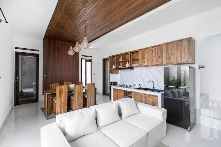 3-bedroom villa in Pererenan with pool — photo 1