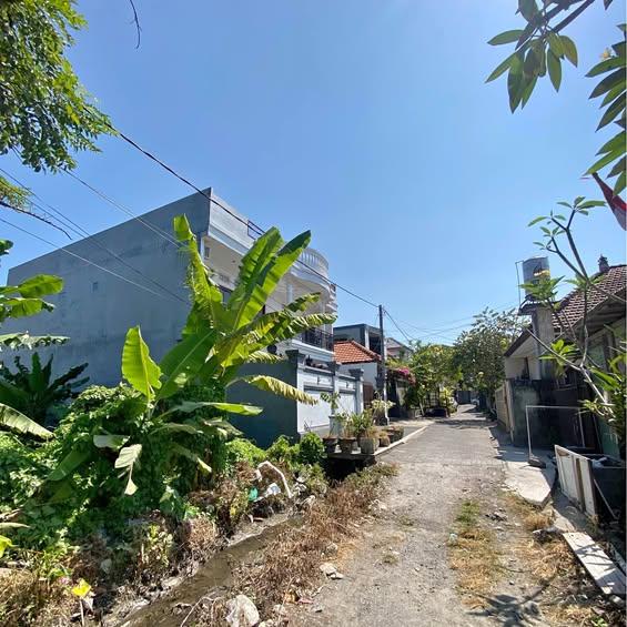 Studio house in Denpasar — photo 1