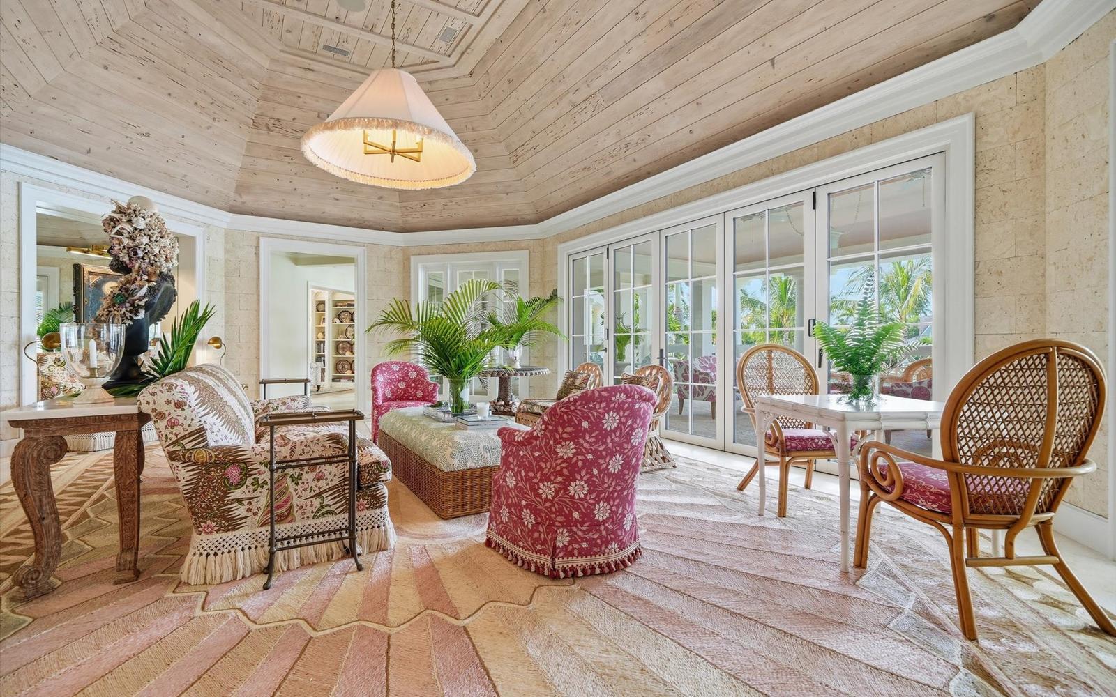 Cottage 105, Edgewater Drive - MLS 67747 — photo 3