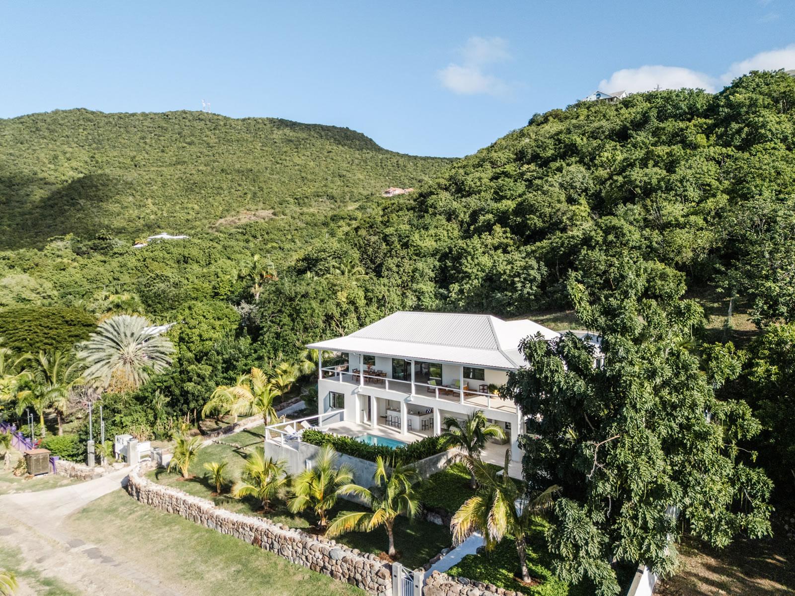 4 Bedroom Luxury Home for Sale, Oualie Bay, Nevis — photo 5