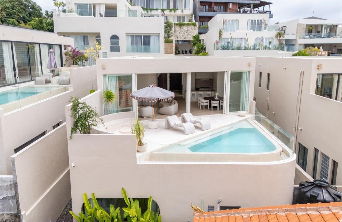 Elegant Dreamland Beach Villa with Ocean Views — photo 2