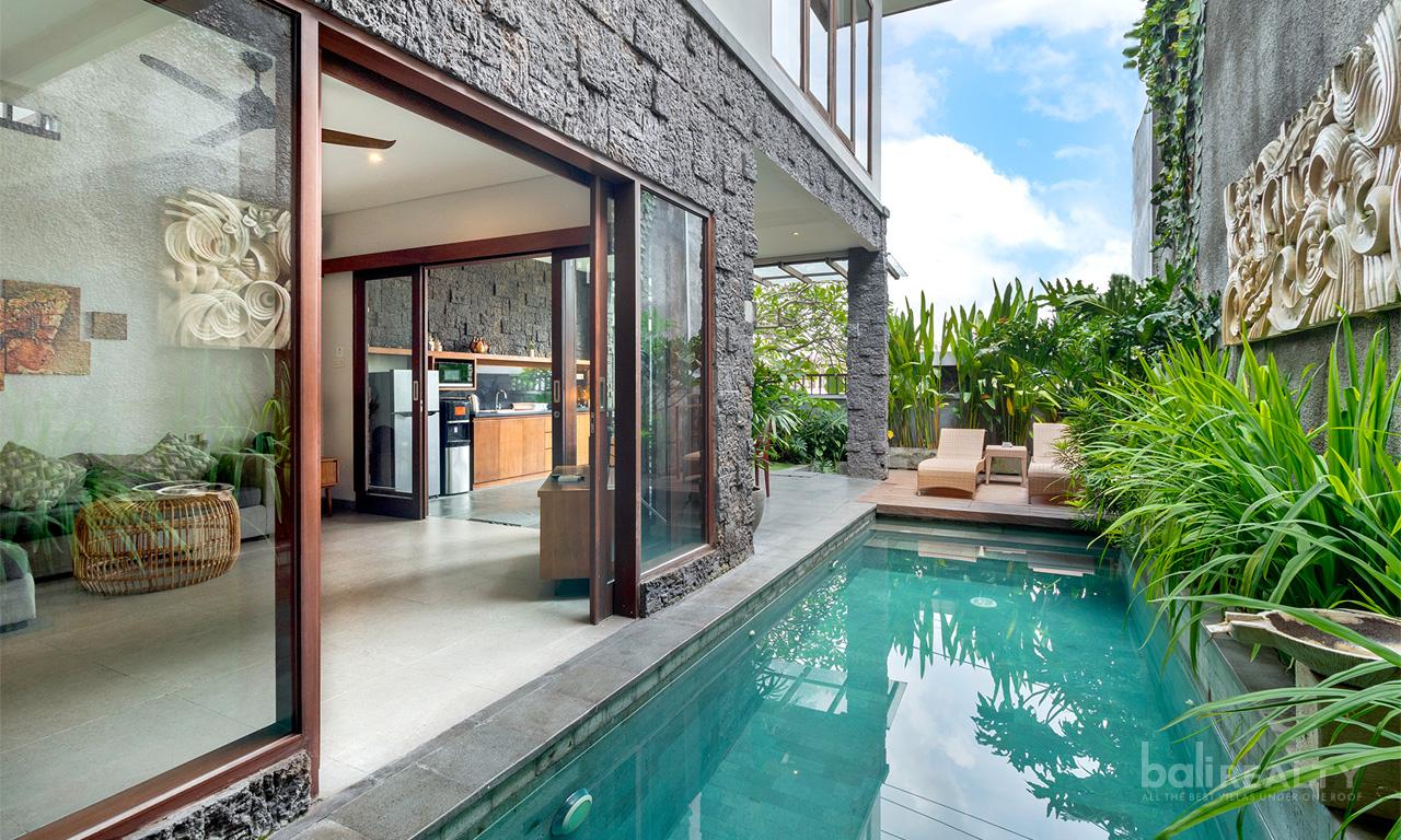 2 bedroom villa for rent in Batu Bolong, Canggu, Bali, Indonesia — photo 1