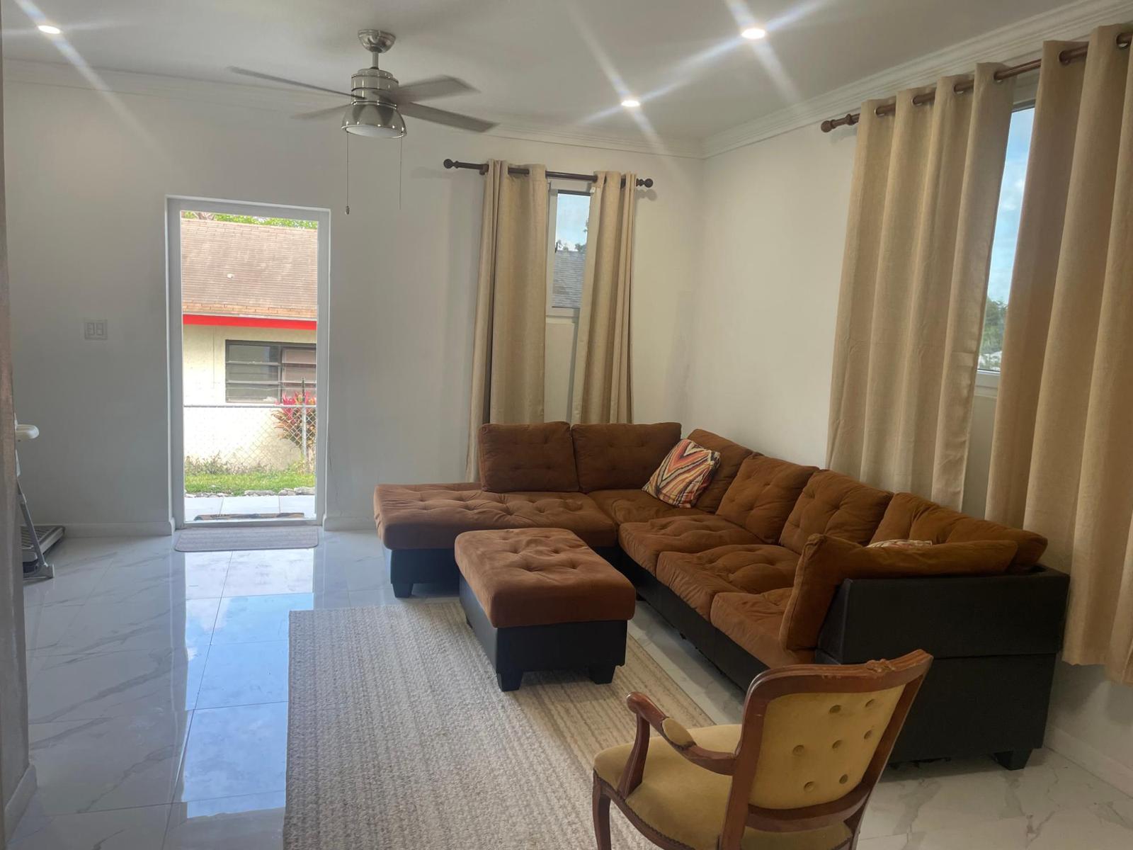 Unit 1 MANGO DRIVE — photo 5