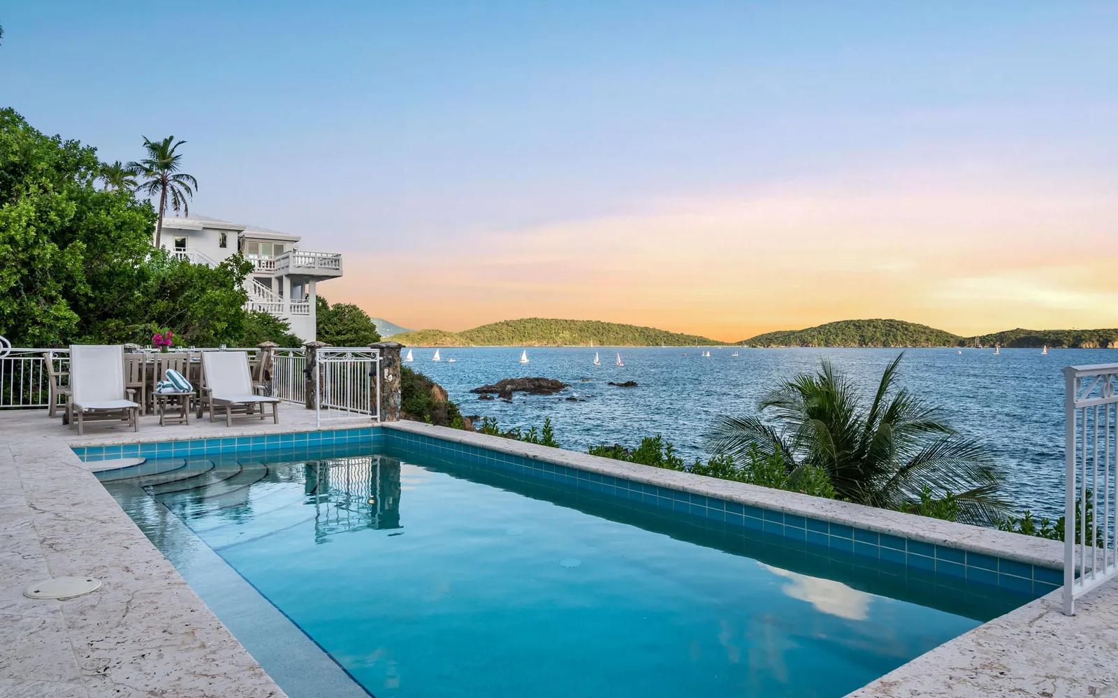 Shoreline Villa - St Thomas — photo 1