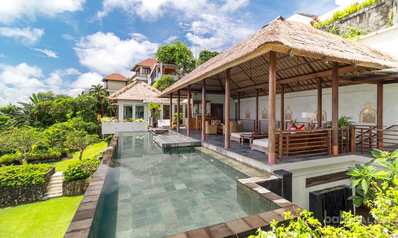 Prestigious Six-Bedroom Freehold Villa Overlooking Jimbaran Bay - 2918 — photo 4