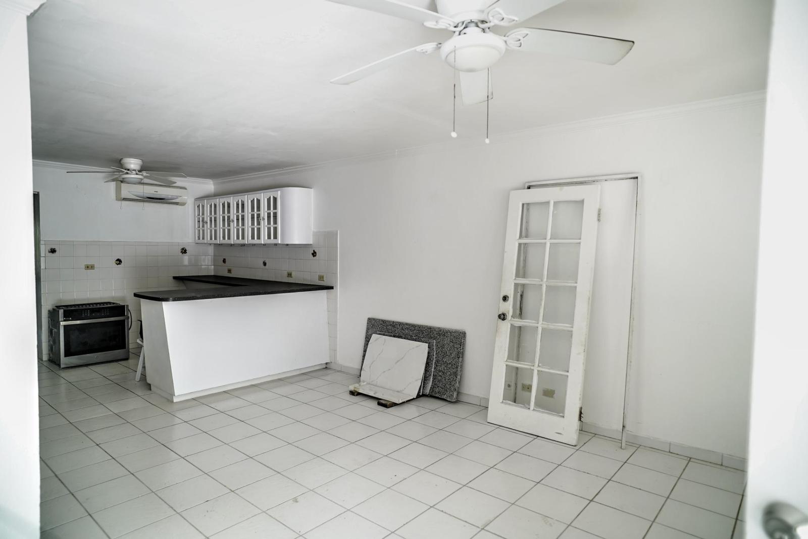 4 bedroom Apartment for sale — 30 KOOL ACRES in Nassau / New Providence, The Bahamas — photo 4