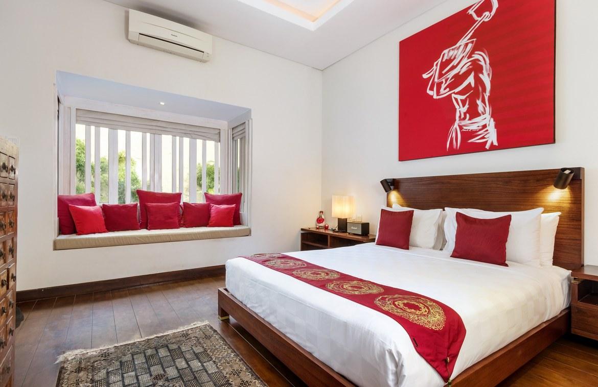 Expansive 3-bedroom villa in Seminyak for lease — photo 3