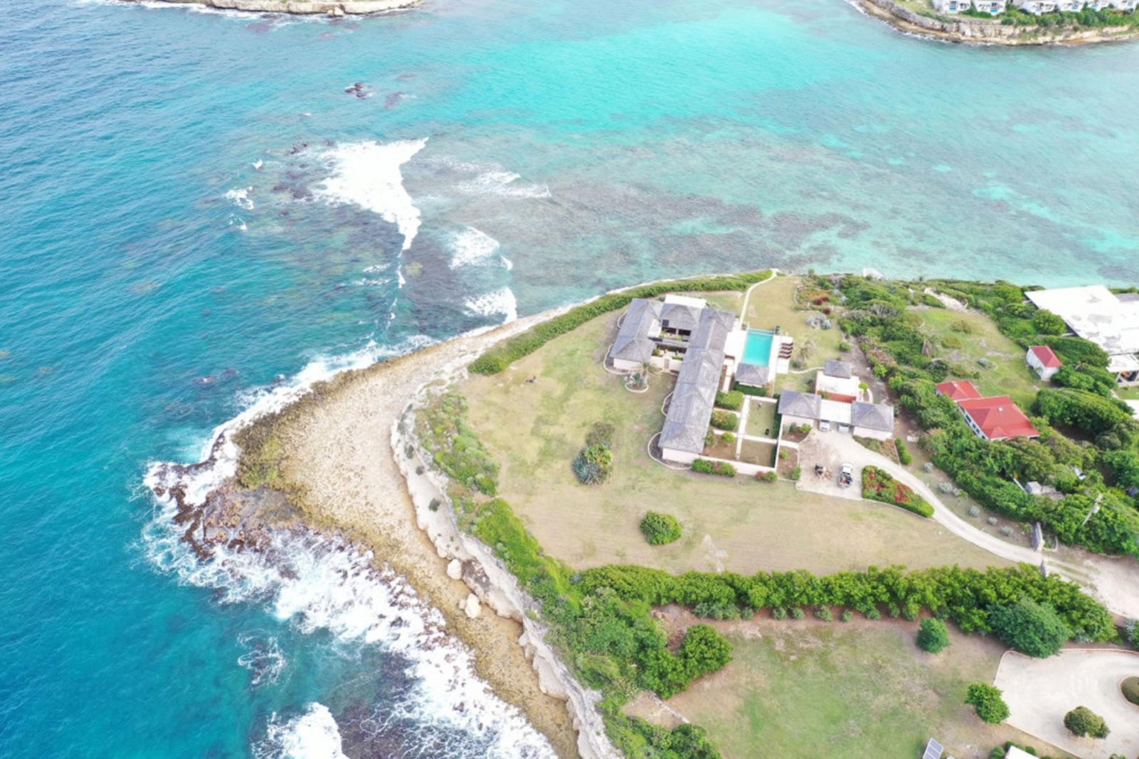 4 Bedroom Luxury Waterfront Villa for Sale, Long Bay, Wilikies, Antigua — photo 2