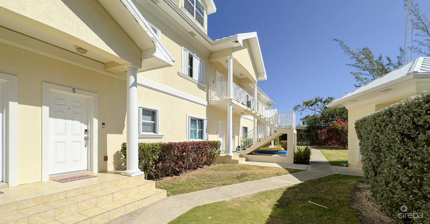 Alhambra Villas 1 Bed Condo in the Cayman Islands — photo 1
