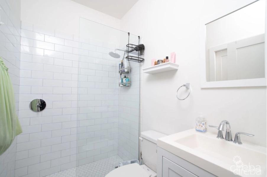 19 North 2 Bed Condo in Cayman Islands — photo 3