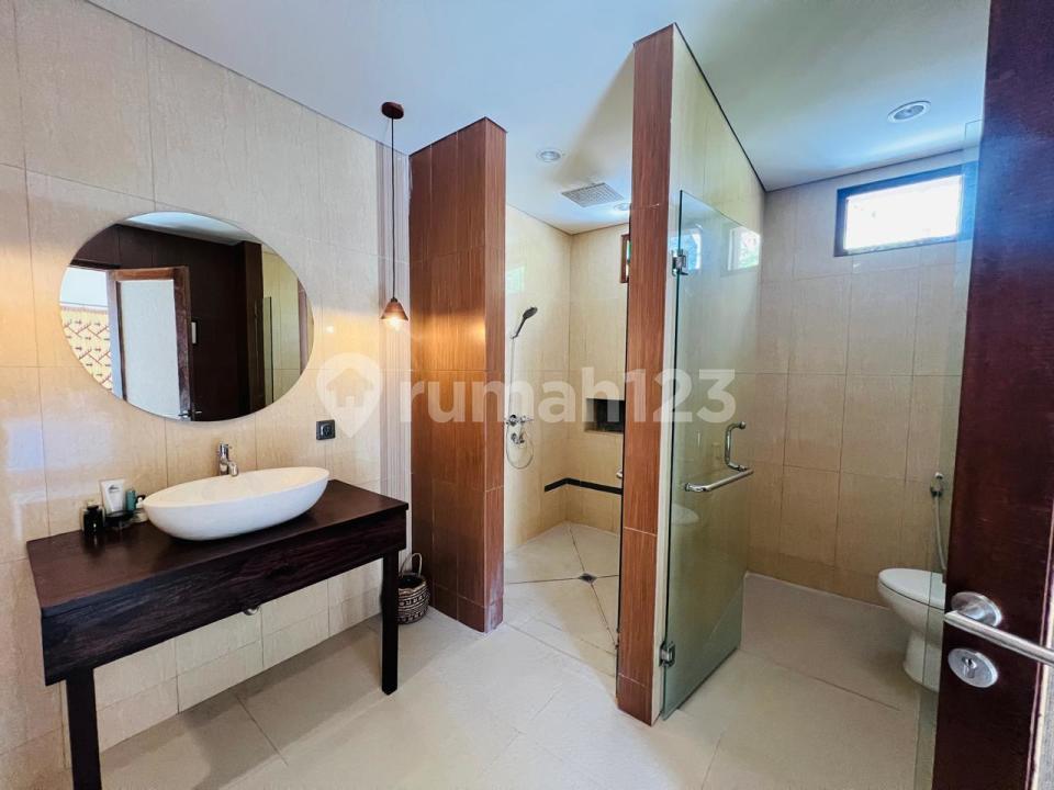 5-bedroom villa in Jimbaran, Bali — photo 3