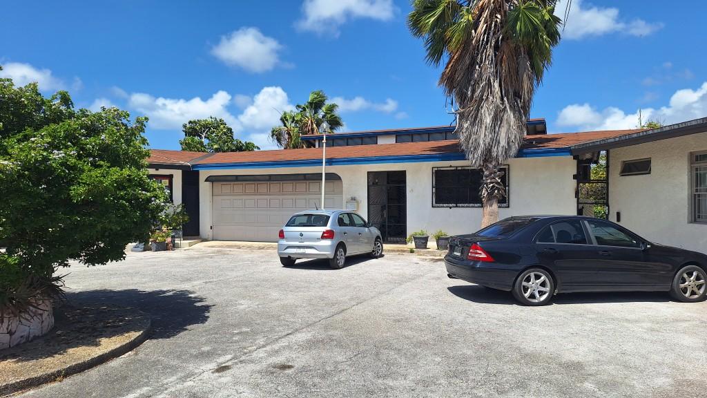 5 bedroom villa for sale in Willemstad, Curaçao — photo 2