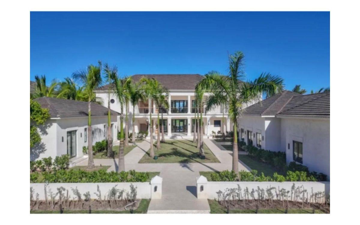Ultimate Tropical Living: Massive 7-BR Lakeview Villa at Corales, Punta Cana Resort — photo 3