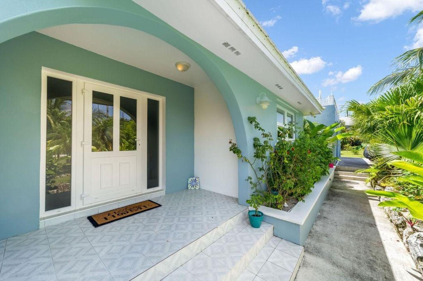 2 bedroom Residence for sale — 15 A BERMUDA CLOSE in Grand Bahama, The Bahamas — photo 2