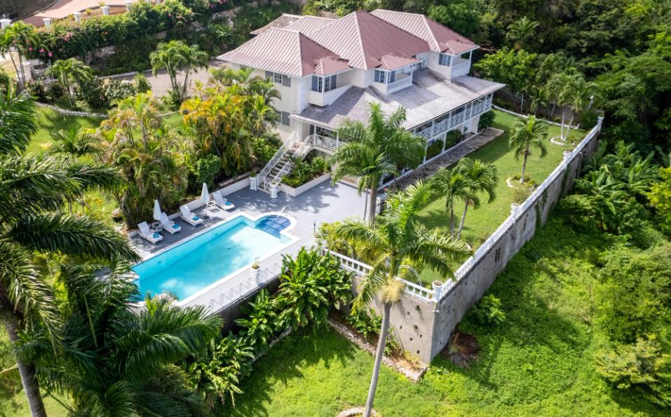 6 bedroom Oceanview Villa for sale in Ocho Rios, Jamaica — photo 2
