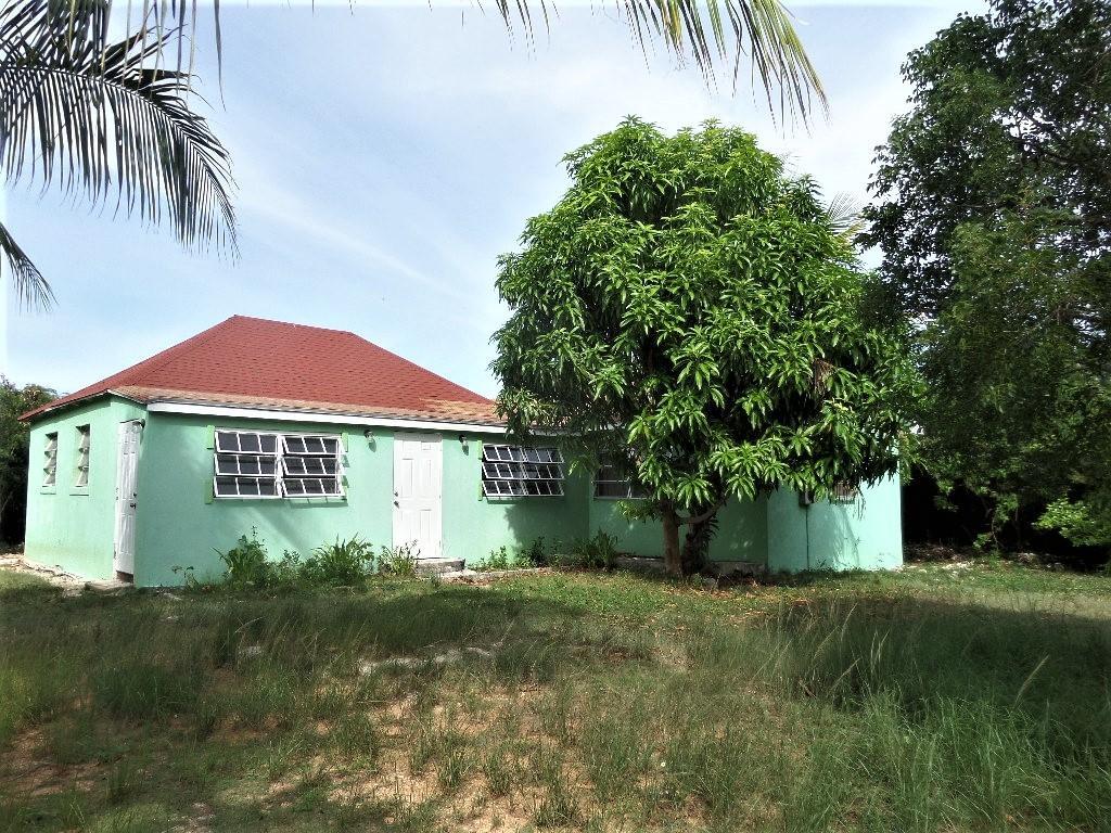 2 BED/1BA HOUSE IN HAMILT — photo 1