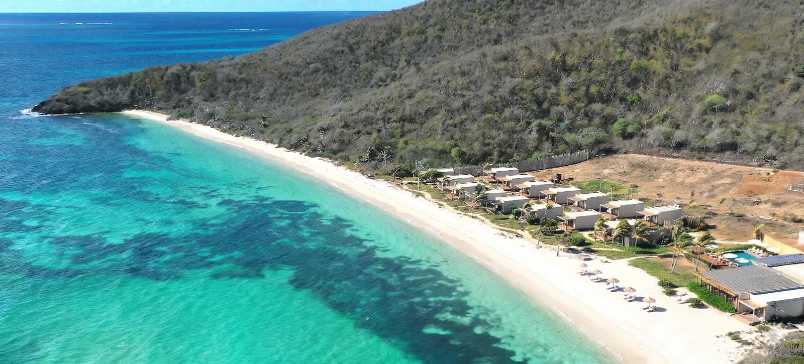 2 or 3 Bedroom Beach Club Villas for Sale, Windward Mayreau, St Vincent & the Grenadines — photo 2