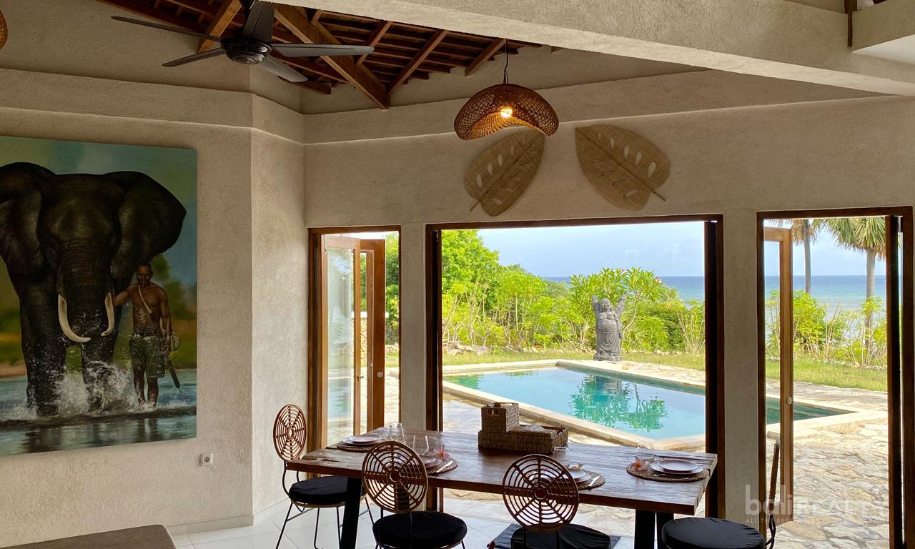 Exclusive Freehold Three-Bedroom Beachfront Villa with Bungalow on Rote Island: Investment Ready — photo 5