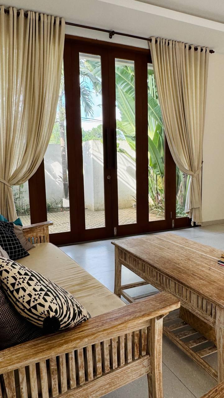 Villa 4 bedroom in Bukit, near GWK — photo 1