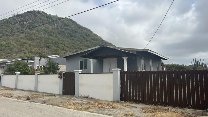 Hooiberg Enchanting 3BR Home at Hooiberg, Wayaca, Aruba — photo 1