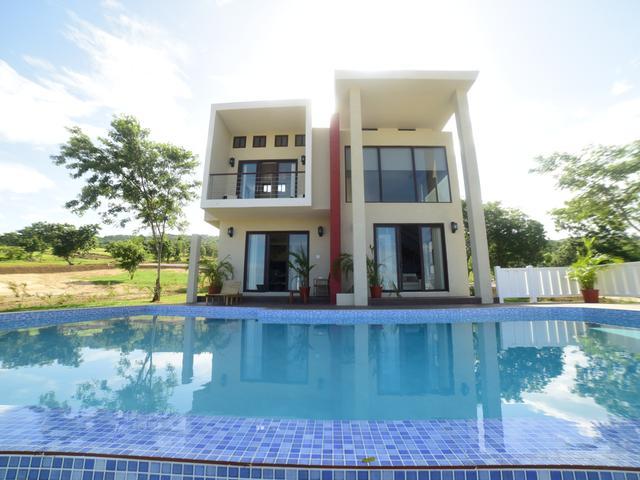 WHITE HOUSE BEACH CLUB Westmoreland White House WD — photo 5