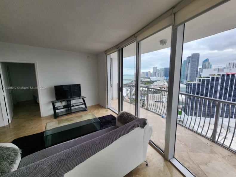 Bay View Opera Tower Miami Condo 2BR — photo 3