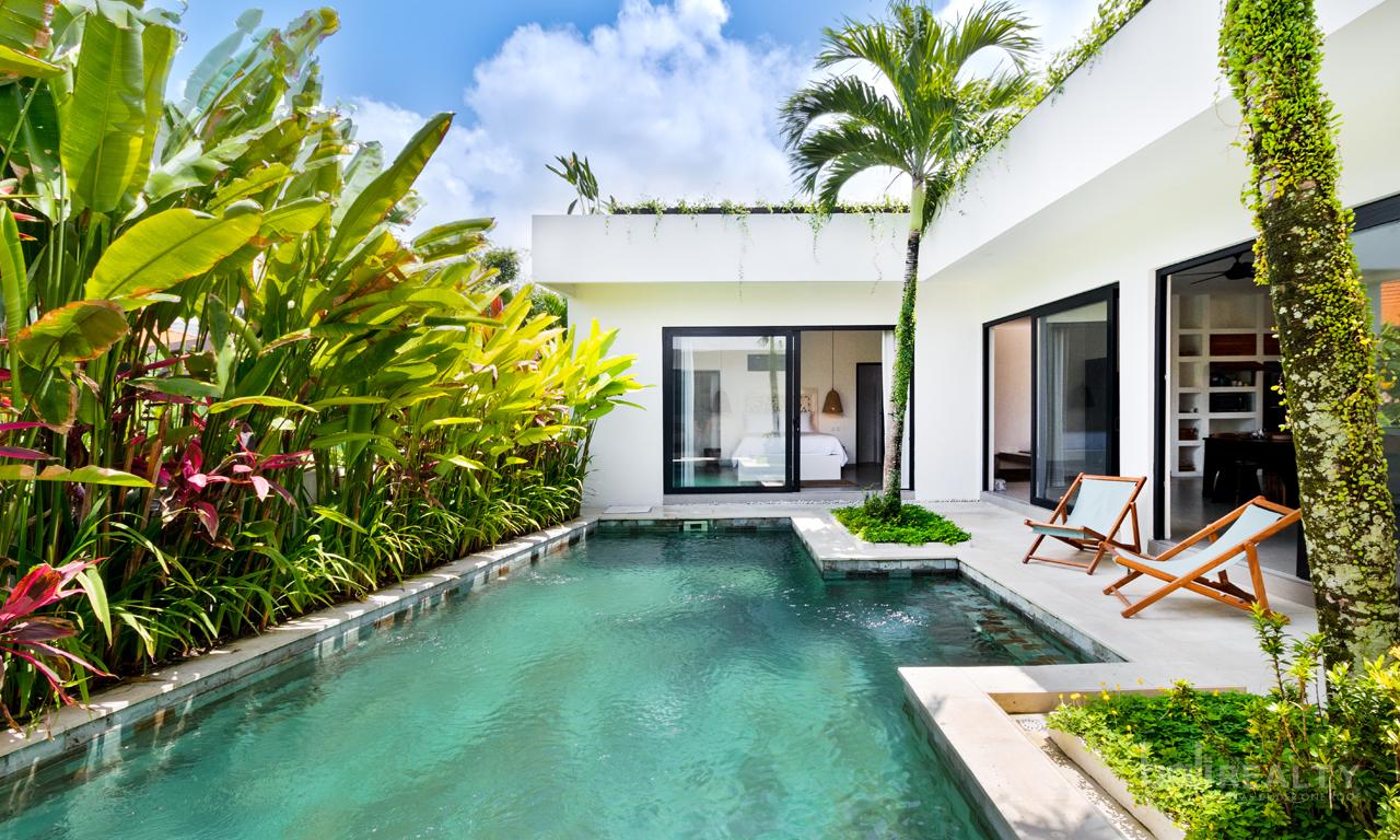 Three bedroom villa for sale in Pererenan, Bali, Indonesia — photo 1