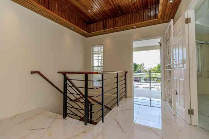 Apartment for sale in Jamaica — photo 1