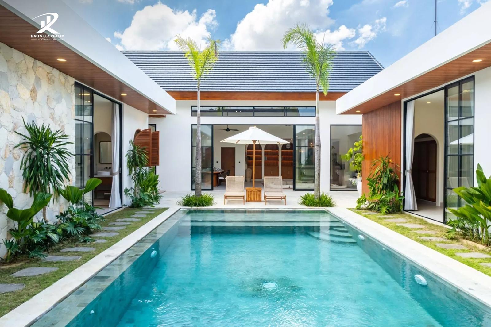 4 bedroom Villa for sale (Leasehold) — Tropical 4BR Luxury Oasis in Prime Kerobokan — photo 1