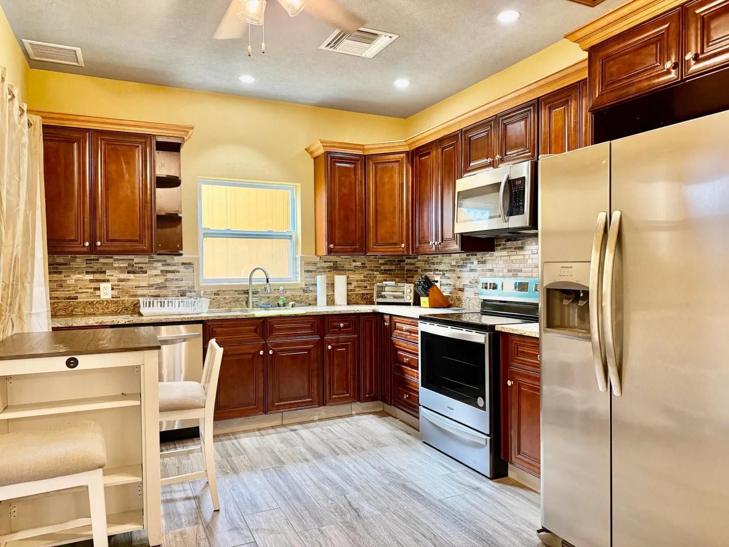 1 Bed 1 Bath Apartment in Contant Ss — photo 5
