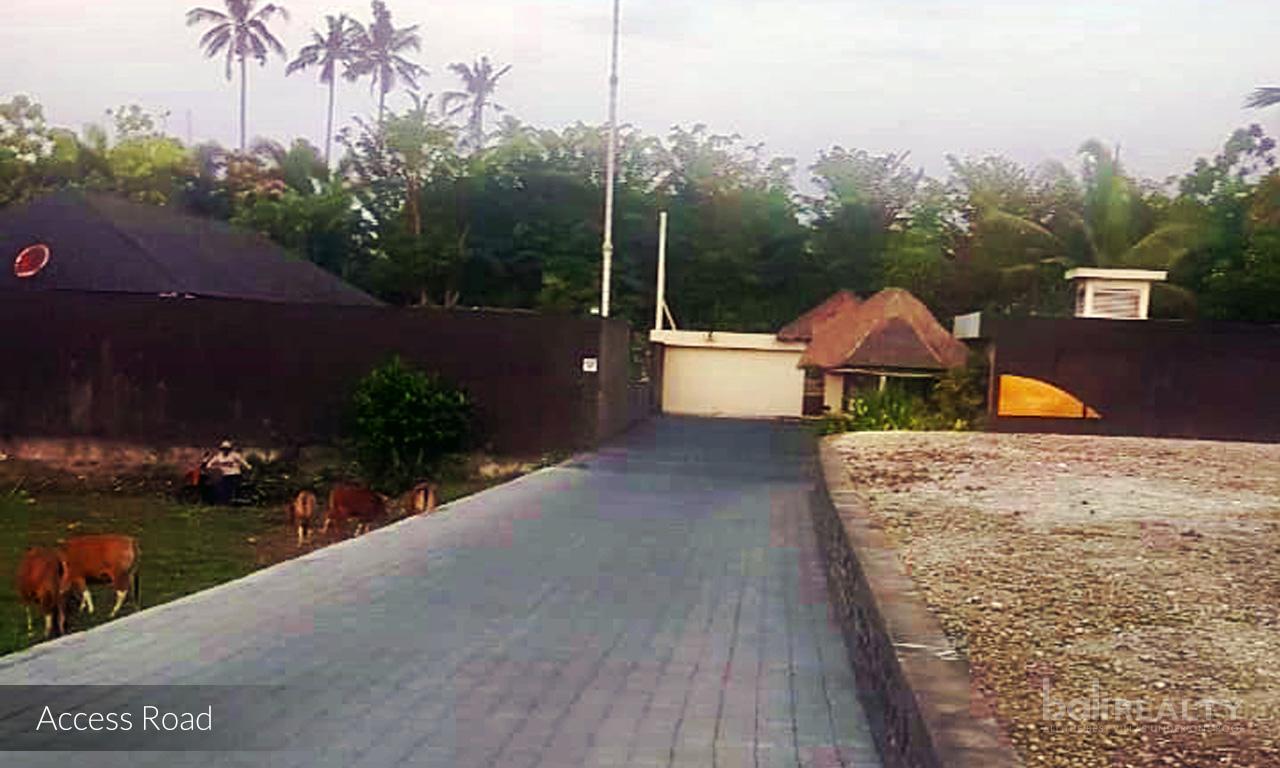 Outstanding Business Opportunity Beachfront Freehold Land - Ketewel - Gianyar, Bali, Indonesia — photo 3
