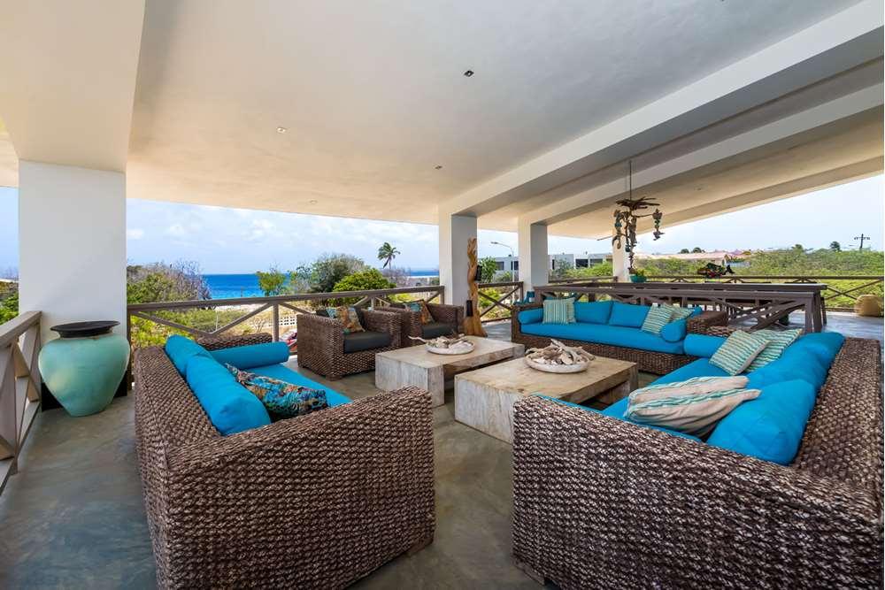7 Bedroom Luxury Villa for Sale, Punt Vierkant, Belnem, Bonaire — photo 3