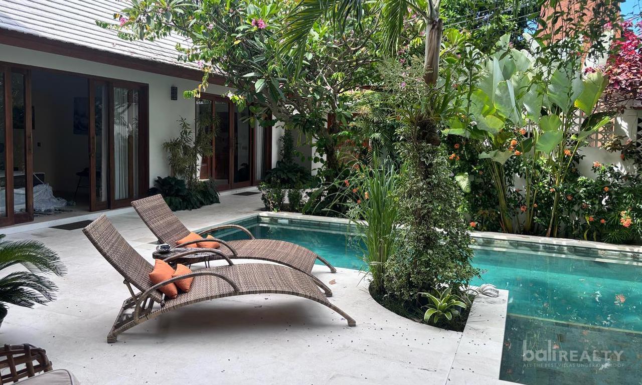 Two-Level 4-Bedroom Villa in Beachside Sanur - Mertasari Area - 2945 — photo 5