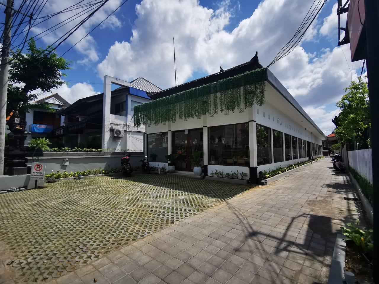 Prime Retail Space in Jl Kerobokan, on 650 sqm Land for 17 Years Lease — photo 5