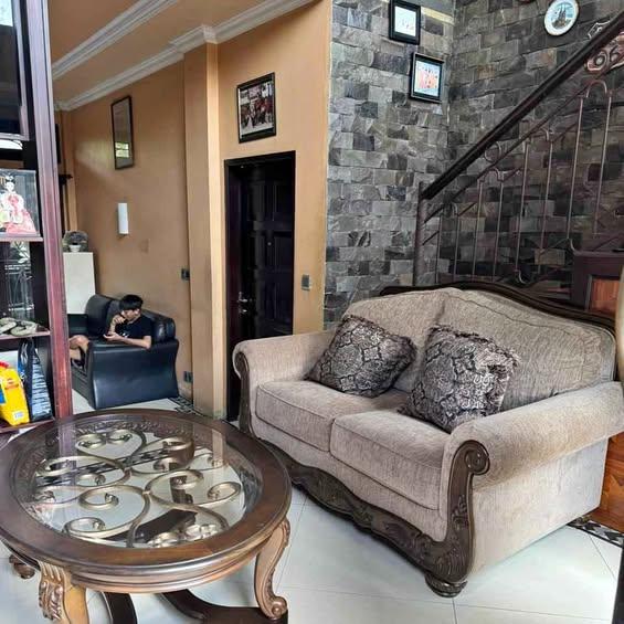 4-bedroom house in Denpasar — photo 1