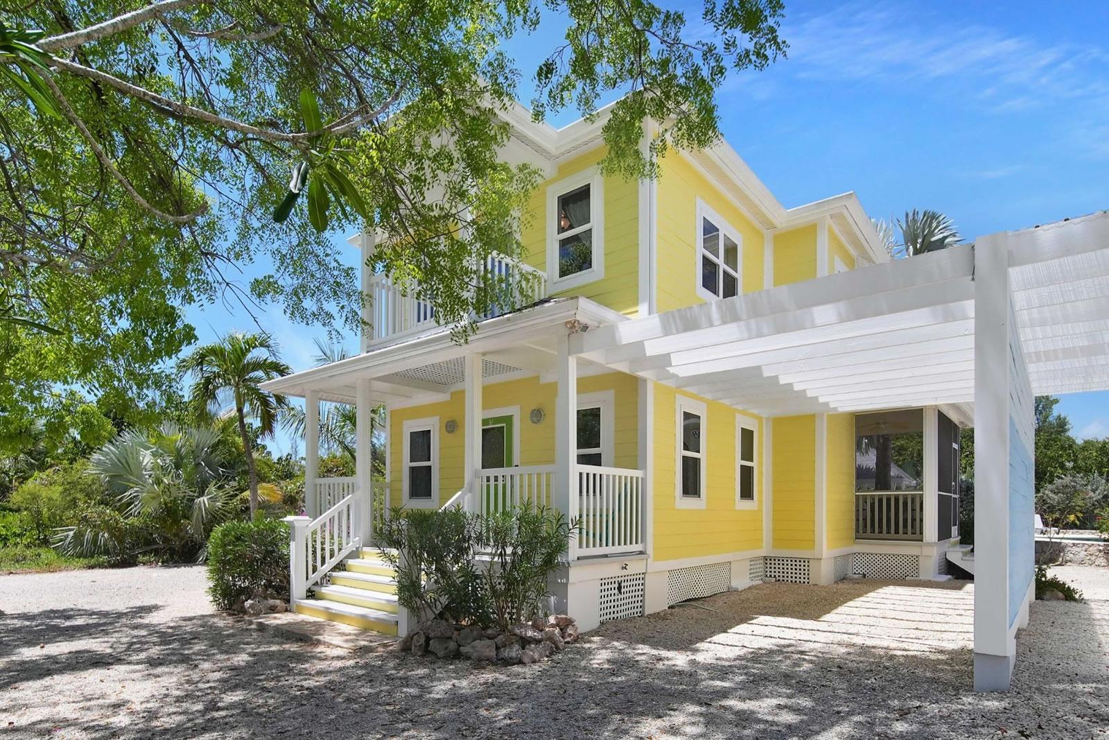 2 Bedroom Home for Sale, SeaCliff, East End, Grand Cayman — photo 1