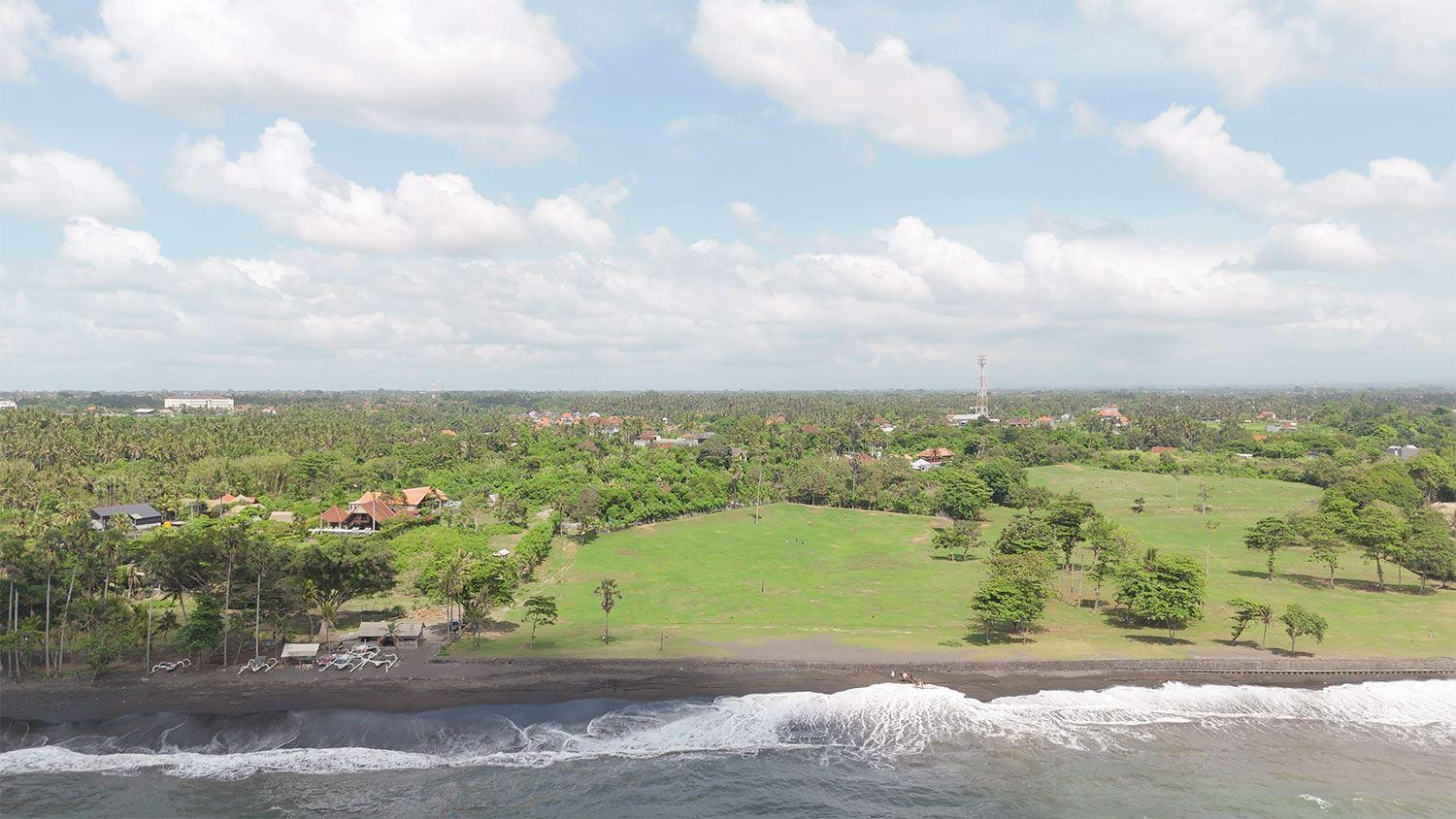 6 Hectare Beach Front Land for Investment in Gianyar, Bali — photo 5
